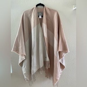 Soia and Kyo Pashmina Shawl. OSFM Colors are beautiful blush tones and neutrals